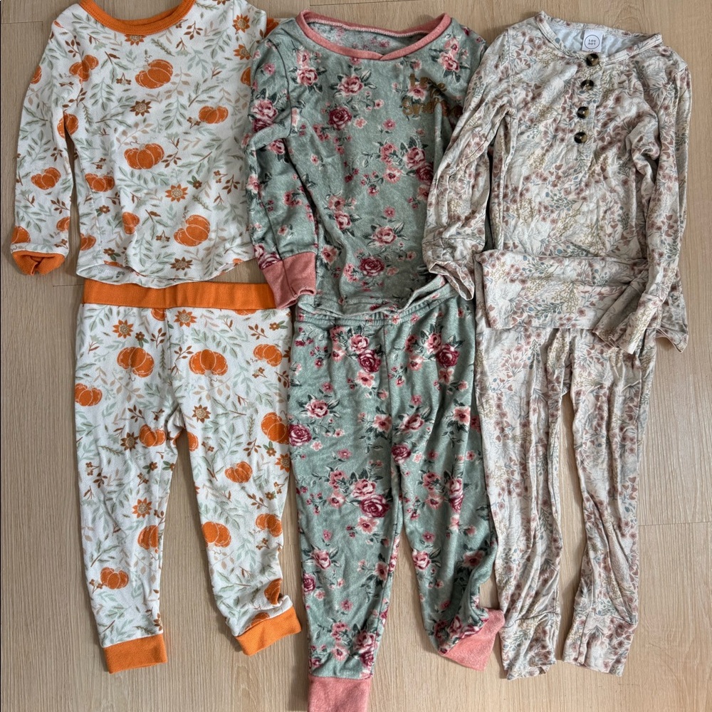 Fall toddler 2T pajamas